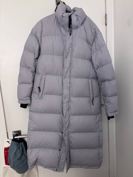 Aritzia Jackets & Blazers - Super Puff Long Climatte size M